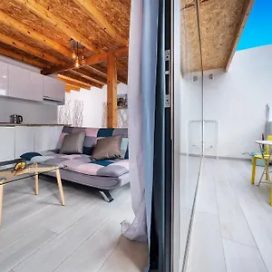 https://apartamentos-sunset-lanzarote.in-canary-islands.com